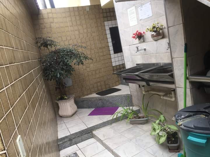 KITINET DE LUXO